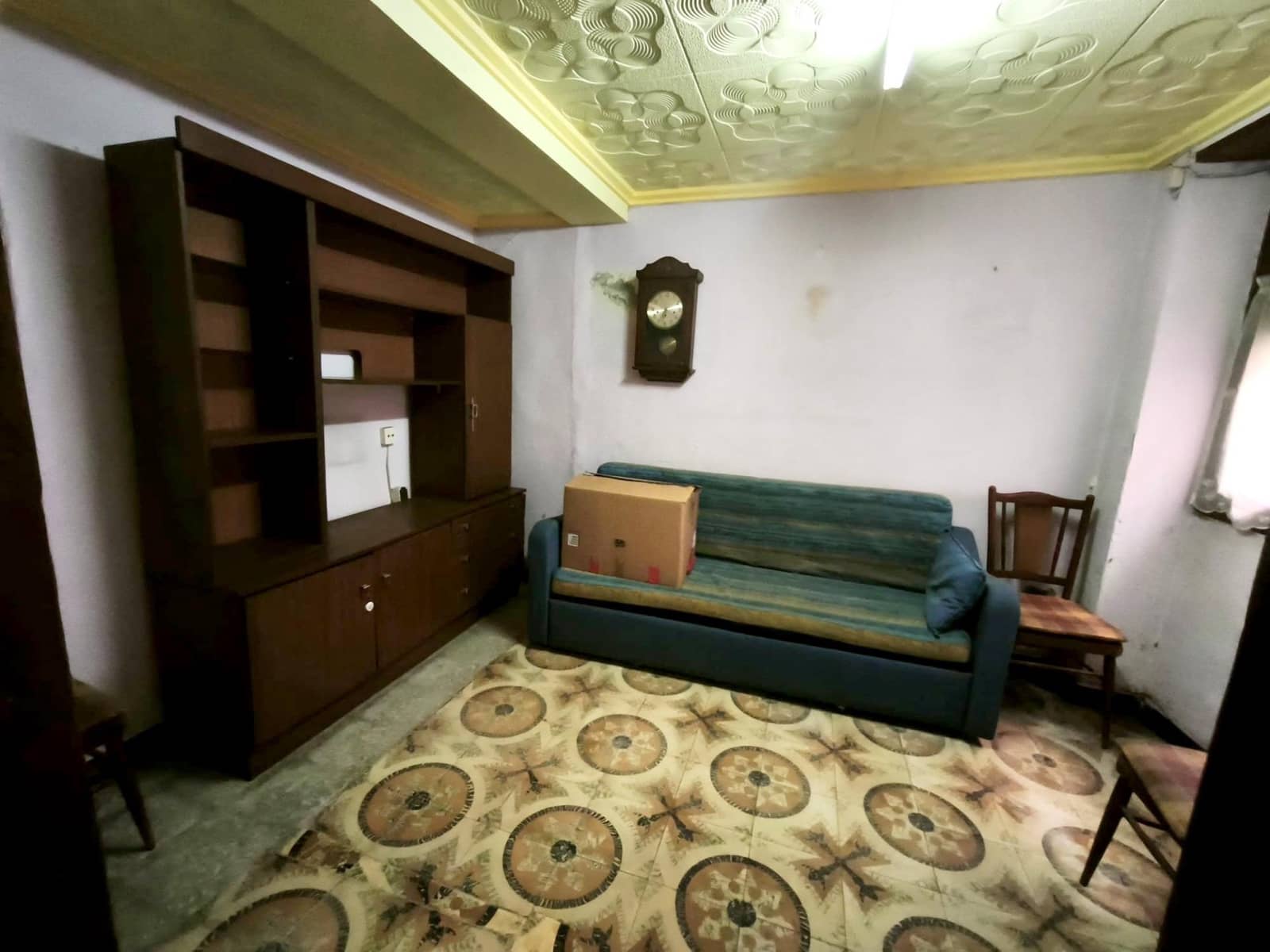 4 soverom Hus til salgs i Xativa - € 90 000 (Ref: 9379137)