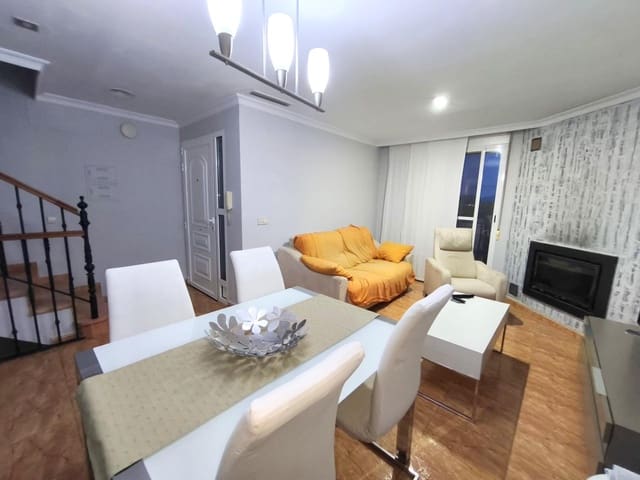 4 sovrum Radhus till salu i Llanera de Ranes med garage - 165 000 € (Ref: 9411075)