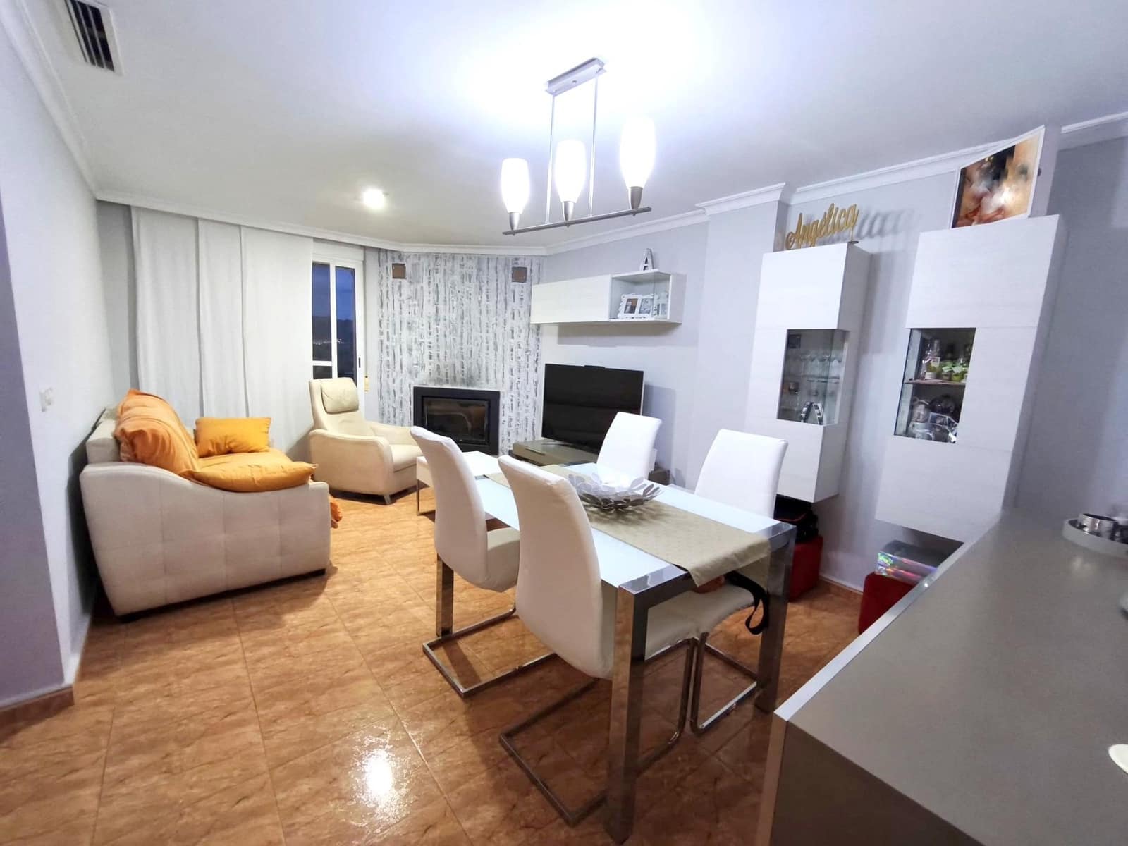 4 sovrum Radhus till salu i Llanera de Ranes med garage - 165 000 € (Ref: 9411075)