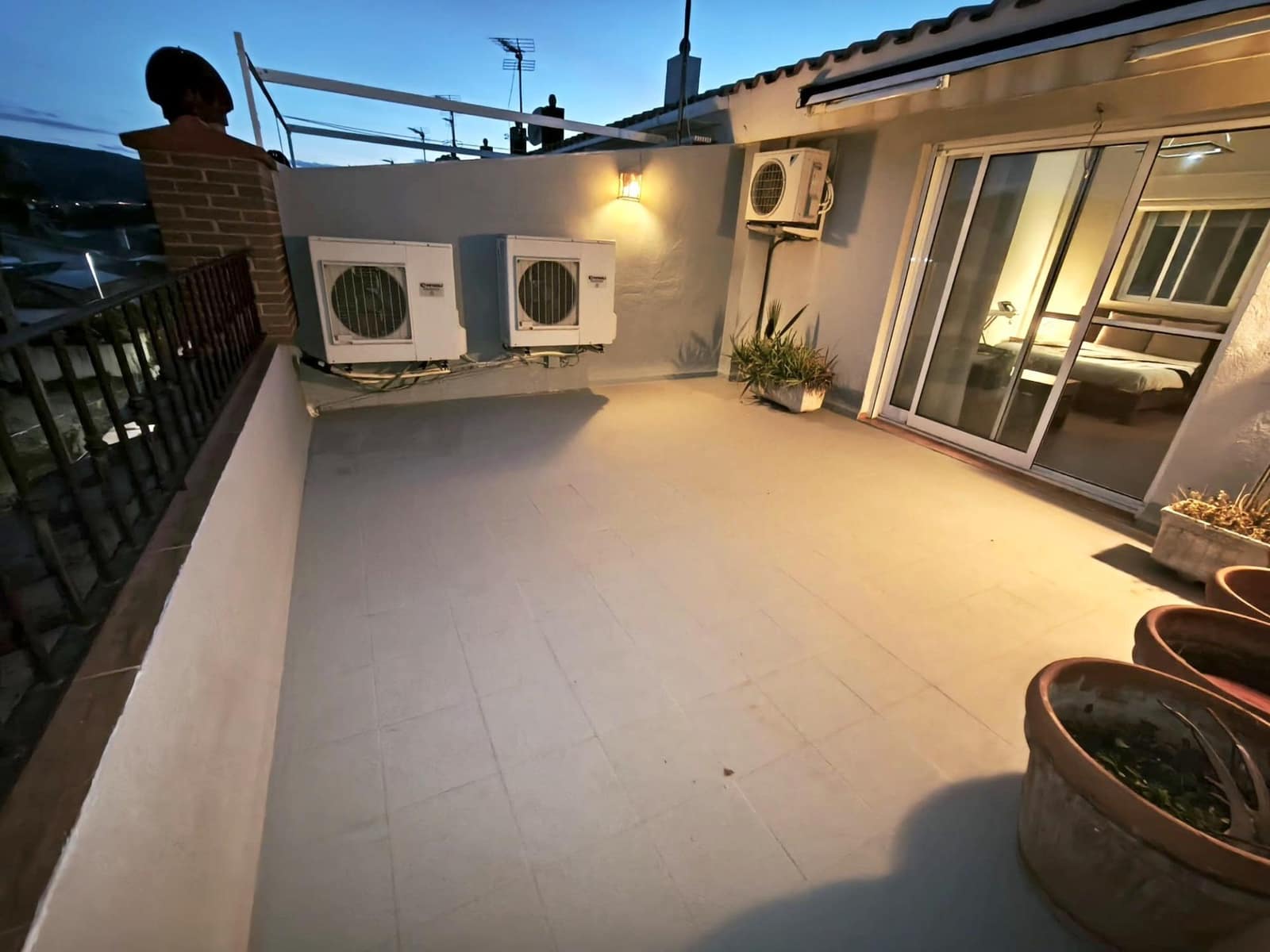 4 sovrum Radhus till salu i Llanera de Ranes med garage - 165 000 € (Ref: 9411075)