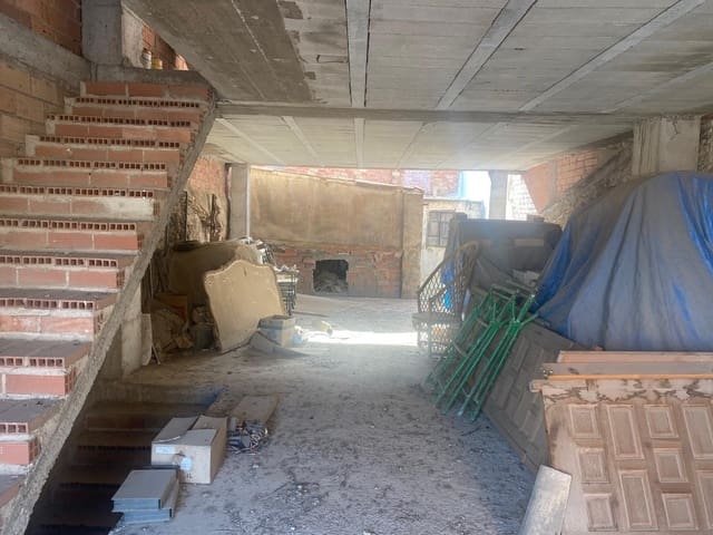 Casa en Moixent en venta - 120.000 € (Ref: 9466023)