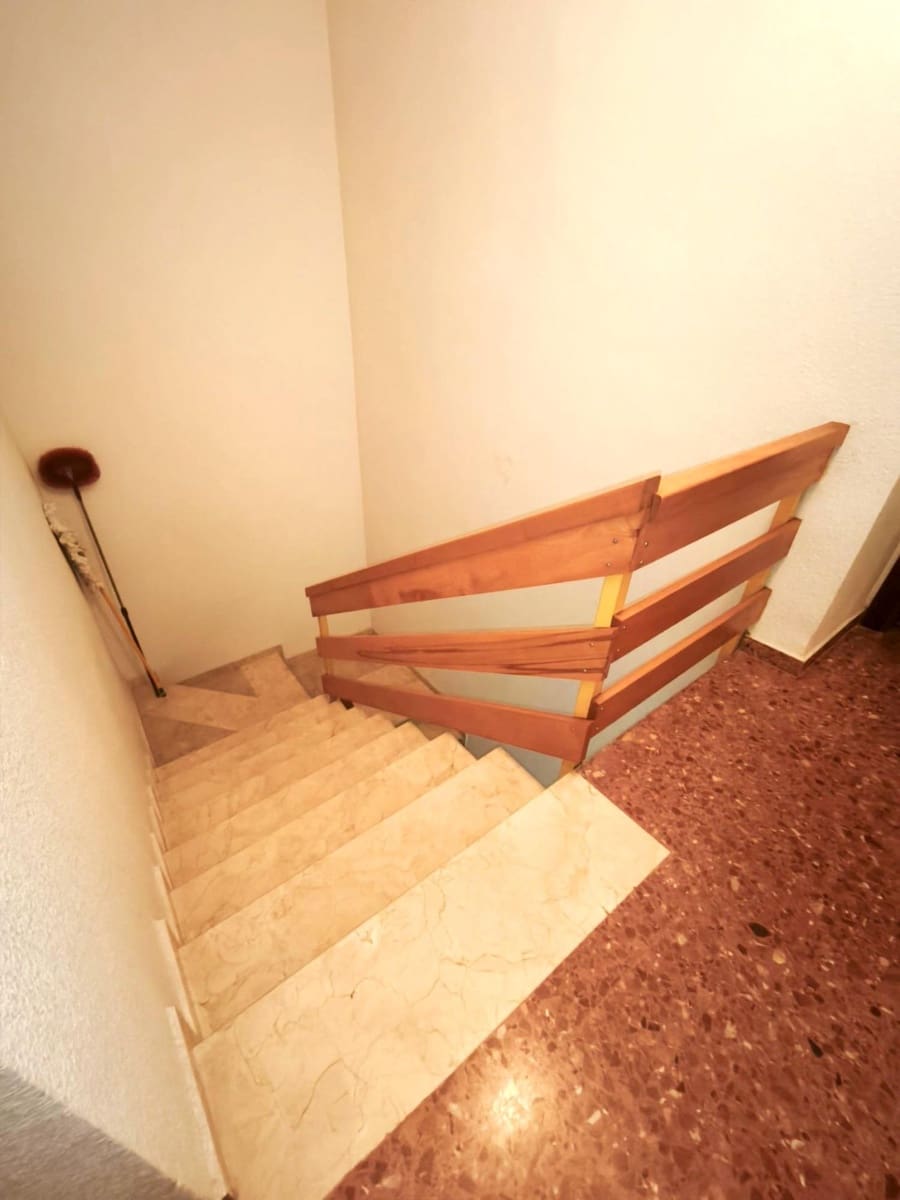 4 bedroom Townhouse for sale in Barxeta - € 166,000 (Ref: 9519286)