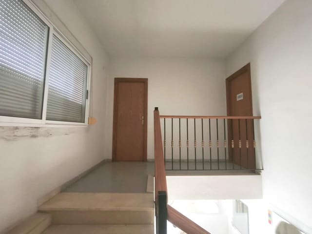 Virksomhed til salg i Xàtiva - € 600.000 (Ref: 9541230)