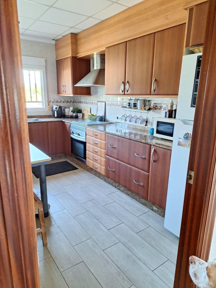 3 bedroom Villa for sale in Llocnou d'en Fenollet with pool - € 243,000 (Ref: 9548345)