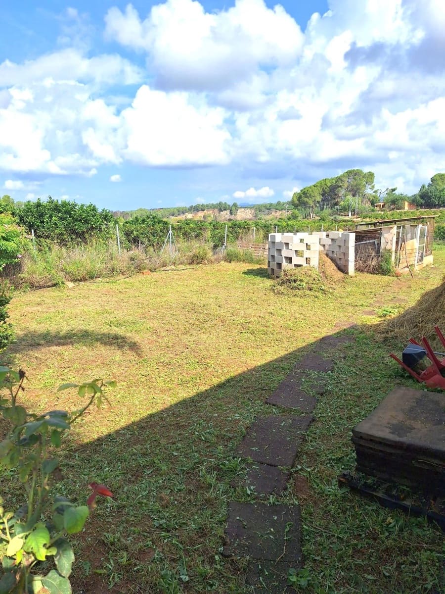 3 bedroom Villa for sale in Llocnou d'en Fenollet with pool - € 243,000 (Ref: 9548345)