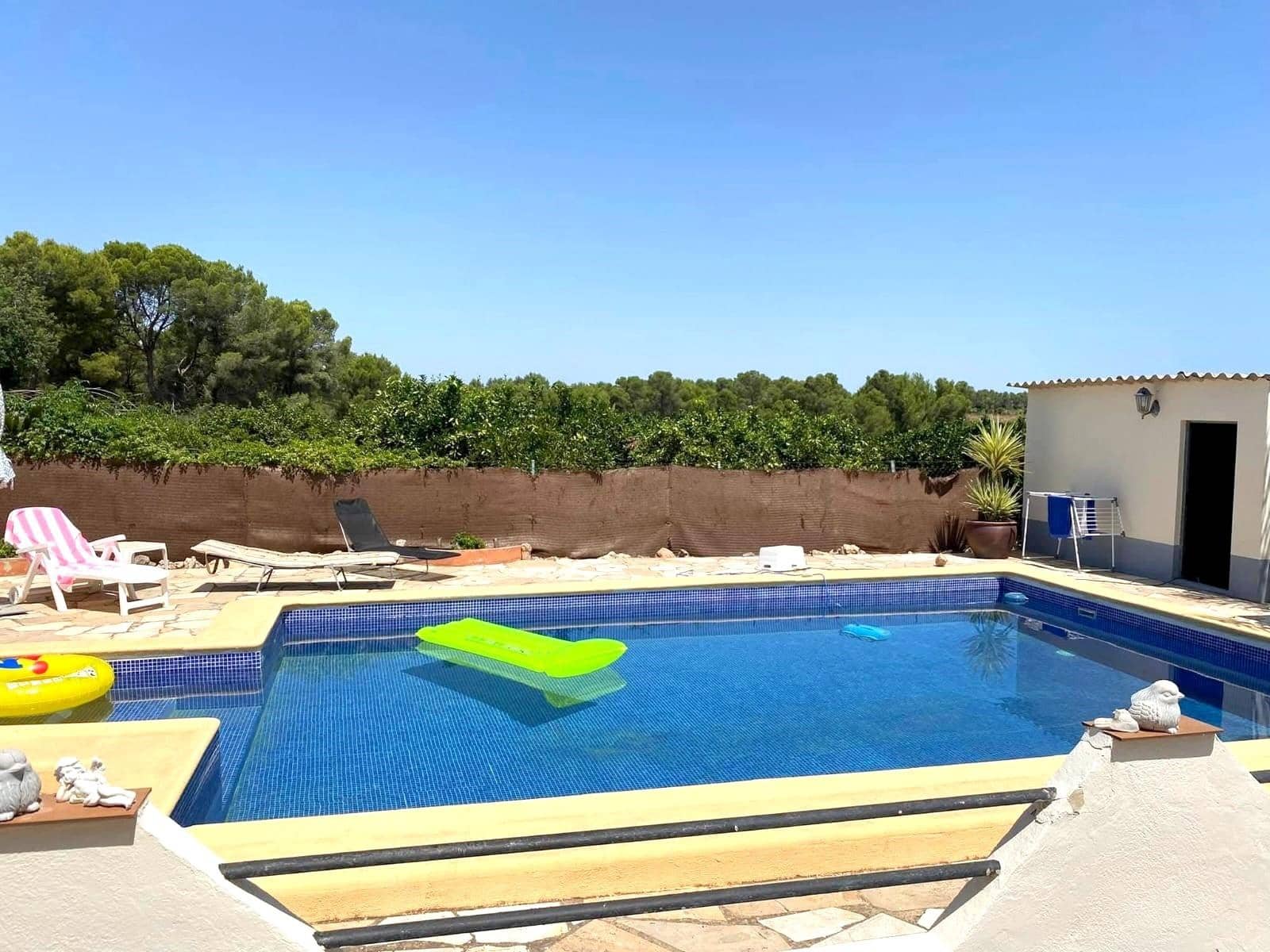 3 bedroom Villa for sale in Llocnou d'en Fenollet with pool - € 243,000 (Ref: 9548345)