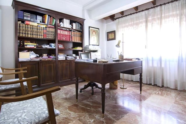 6 soveværelse Villa til salg i Canals med garage - € 400.000 (Ref: 9555975)