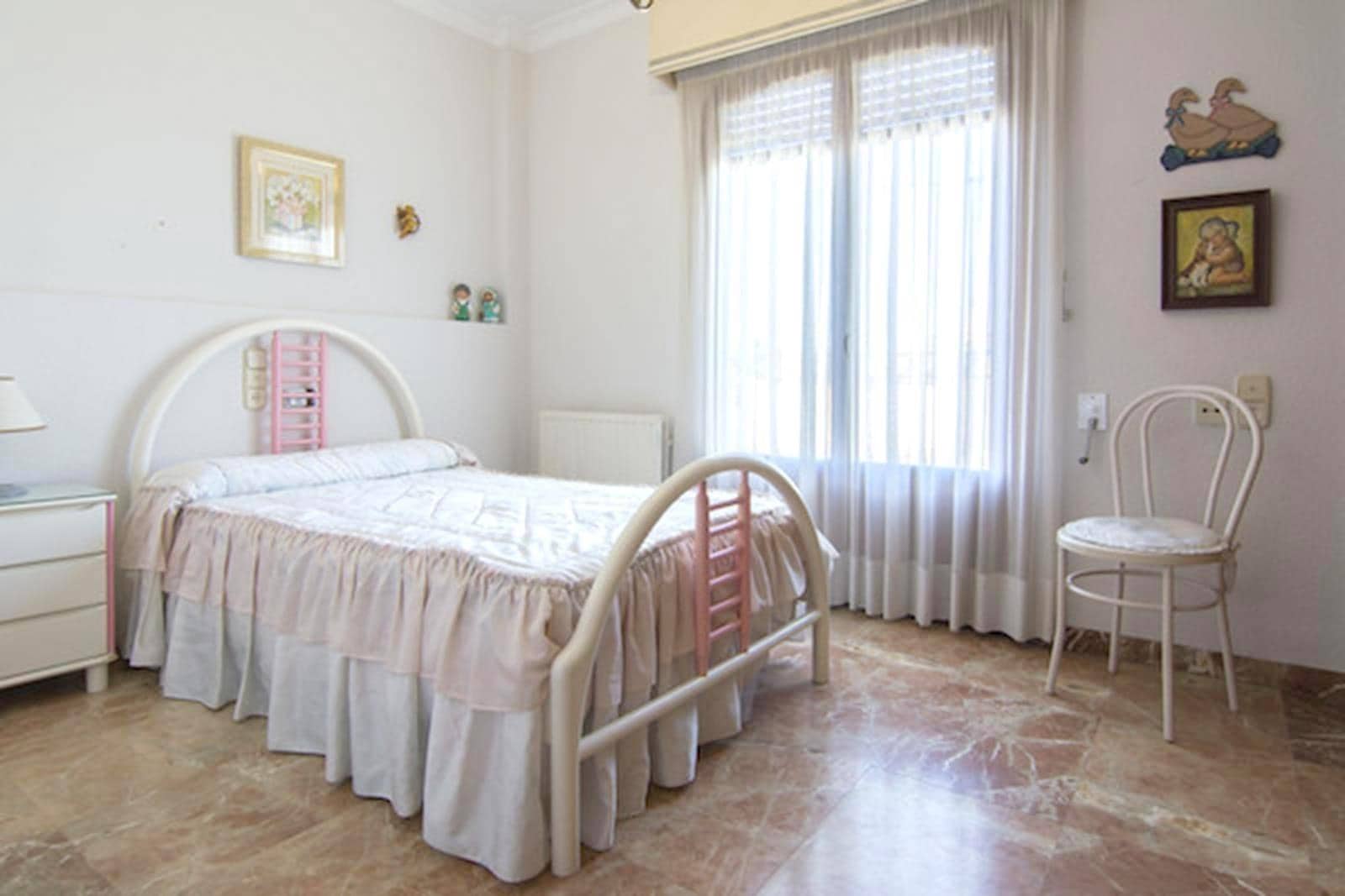 6 soveværelse Villa til salg i Canals med garage - € 400.000 (Ref: 9555975)