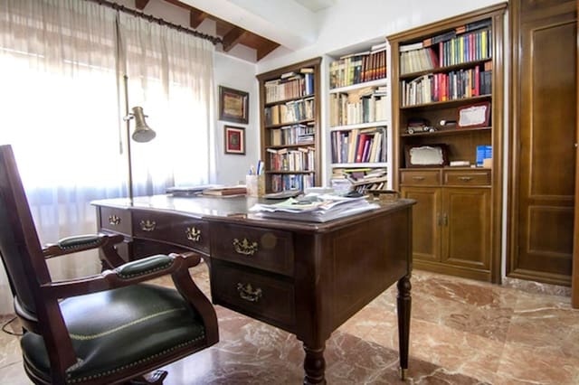 6 soveværelse Villa til salg i Canals med garage - € 400.000 (Ref: 9555975)