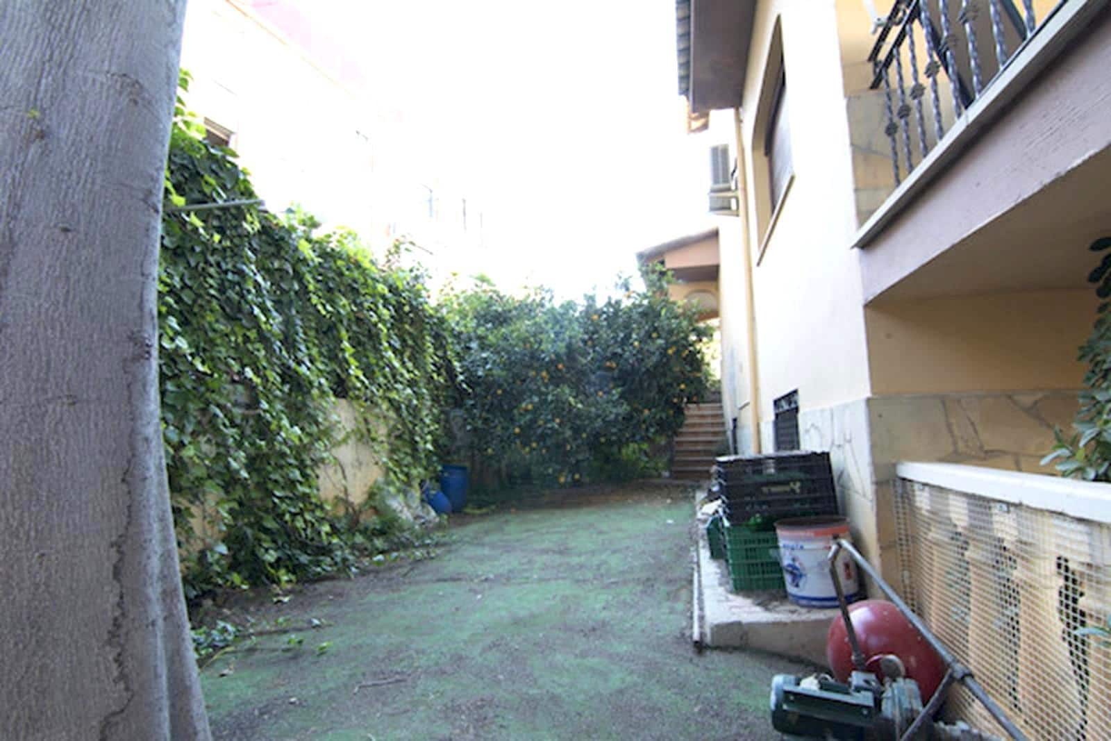 6 soveværelse Villa til salg i Canals med garage - € 400.000 (Ref: 9555975)