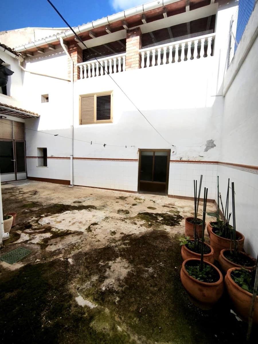 3 soveværelse Byhus til salg i Montesa - € 165.000 (Ref: 9555977)