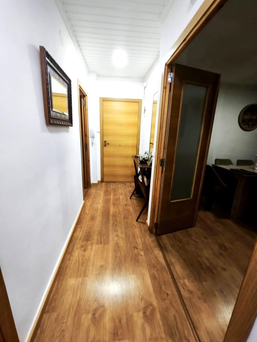 3 bedroom Apartment for sale in Genoves - € 105,000 (Ref: 9599647)