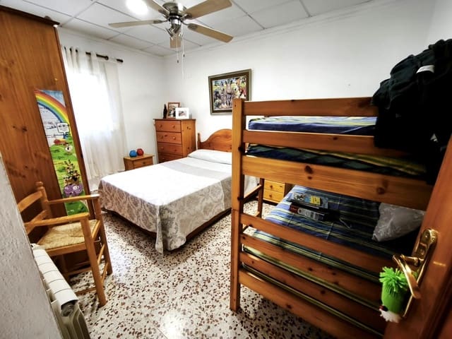 3 quarto Moradia para venda em Xàtiva com piscina garagem - 270 000 € (Ref: 9648270)