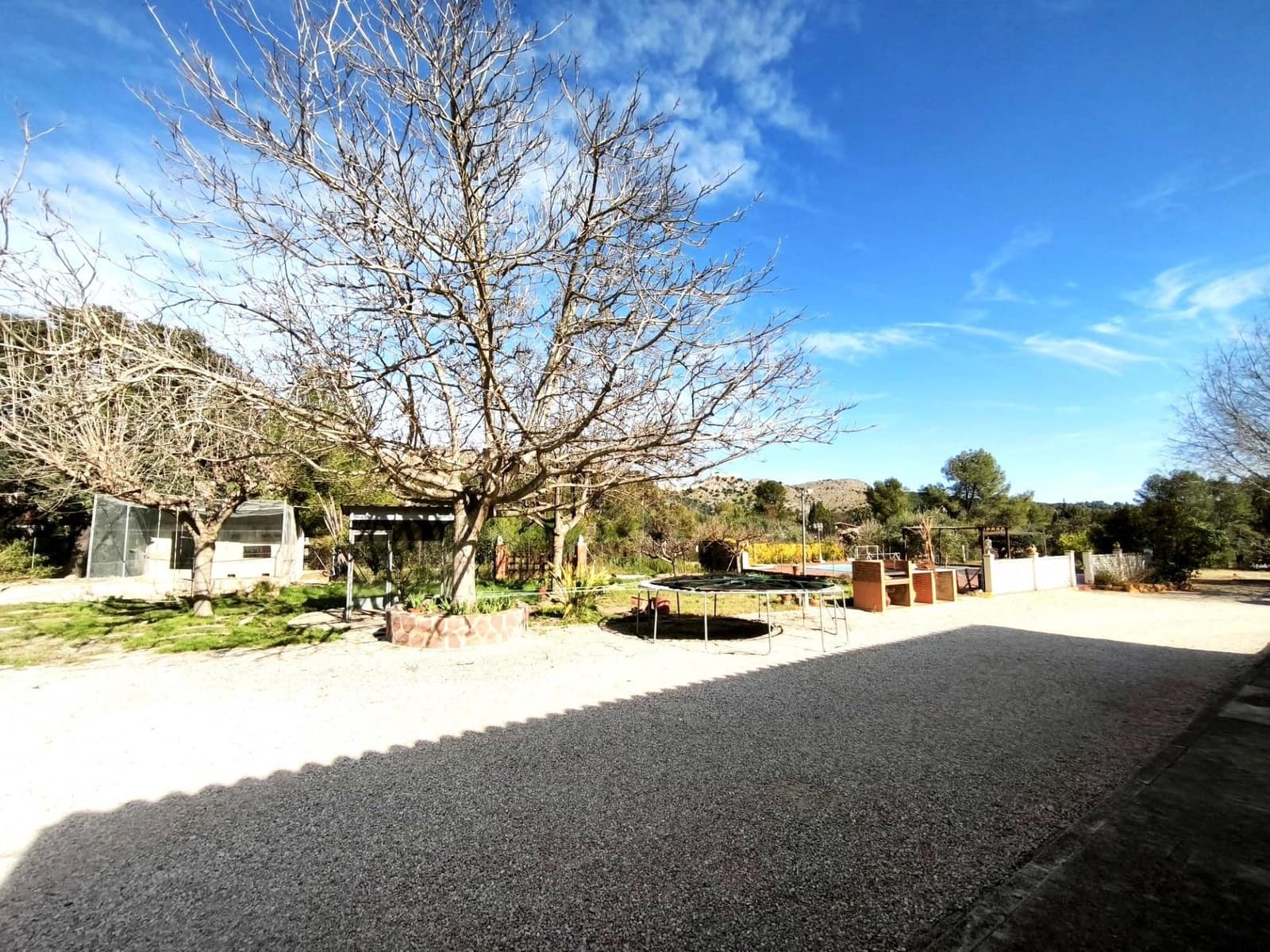 3 bedroom Villa for sale in Xativa with pool garage - € 270,000 (Ref: 9648270)