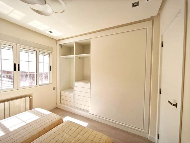 2 bedroom Flat for sale in Xàtiva - € 230,000 (Ref: 9695437)