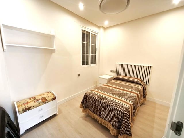 2 bedroom Flat for sale in Xàtiva - € 230,000 (Ref: 9695437)