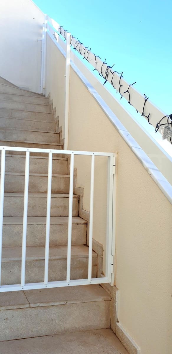 3 bedroom Penthouse for sale in Piles with pool - € 233,000 (Ref: 9712076)