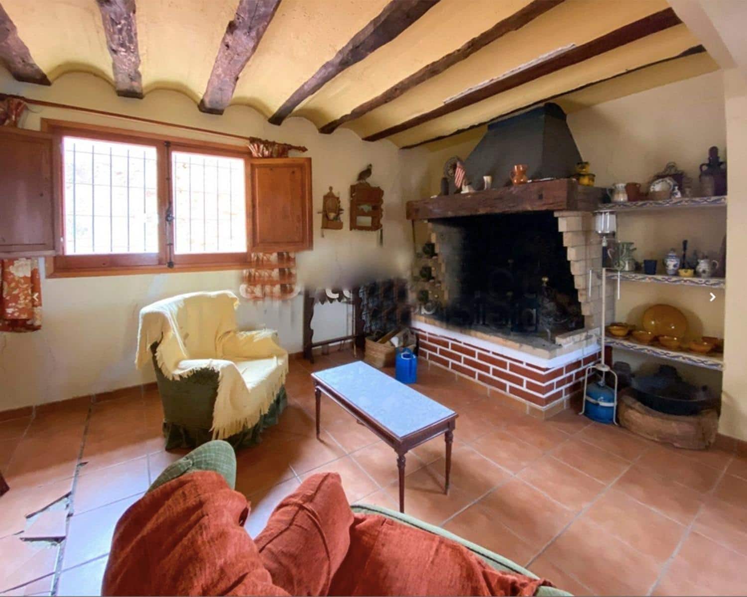 6 bedroom Finca/Country House for sale in La Font de la Figuera - € 360,000 (Ref: 9715008)