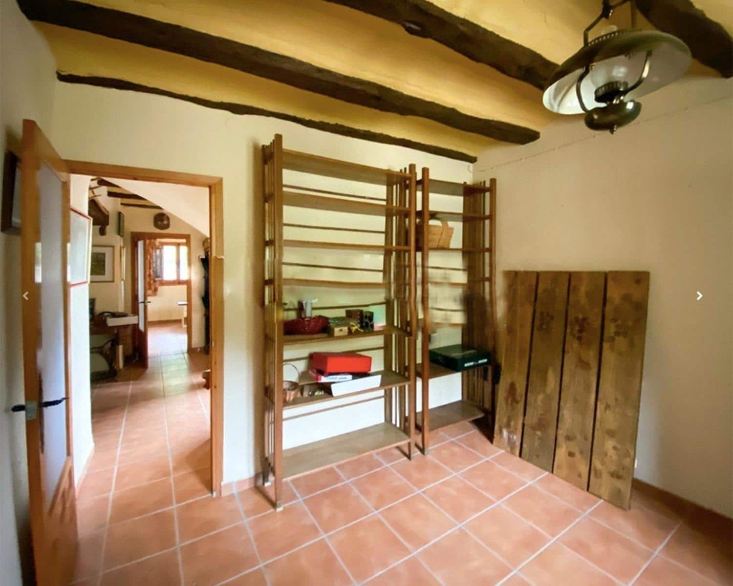 6 bedroom Finca/Country House for sale in La Font de la Figuera - € 360,000 (Ref: 9715008)