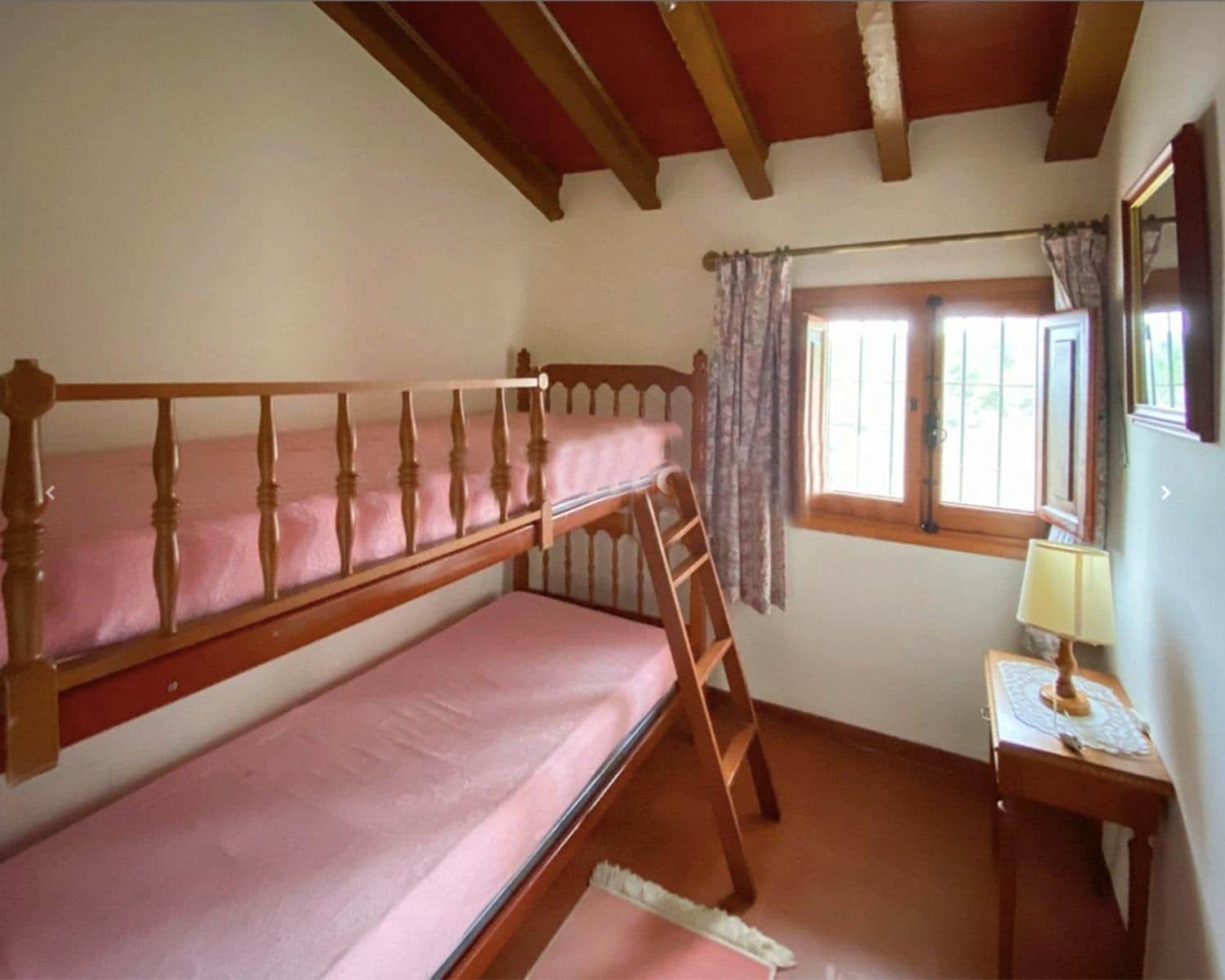 6 bedroom Finca/Country House for sale in La Font de la Figuera - € 360,000 (Ref: 9715008)