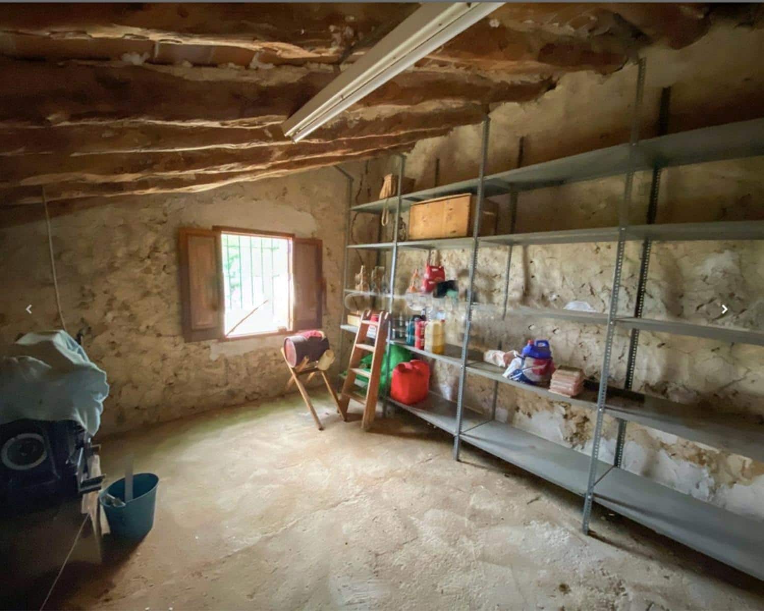 6 bedroom Finca/Country House for sale in La Font de la Figuera - € 360,000 (Ref: 9715008)