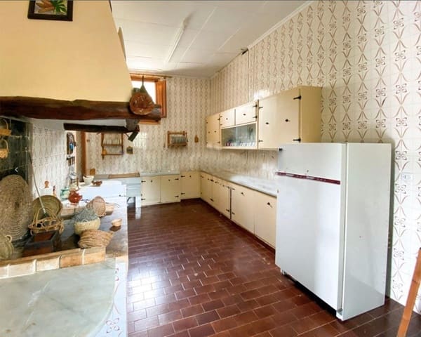 Finca/Casa Rural de 6 habitaciones en La Font de la Figuera en venta - 360.000 € (Ref: 9715008)