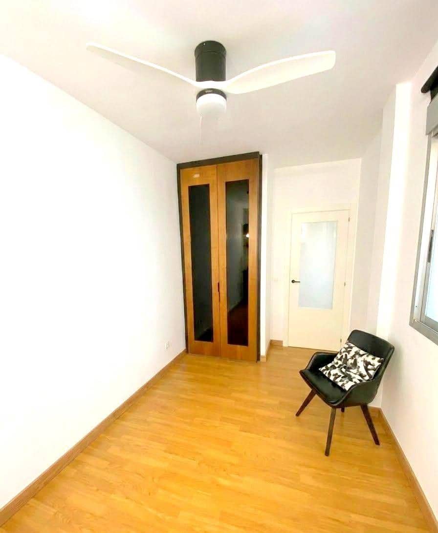 3 sypialnia Mieszkanie na sprzedaż w Masalaves z garażem - 170 000 € (Ref: 9721800)