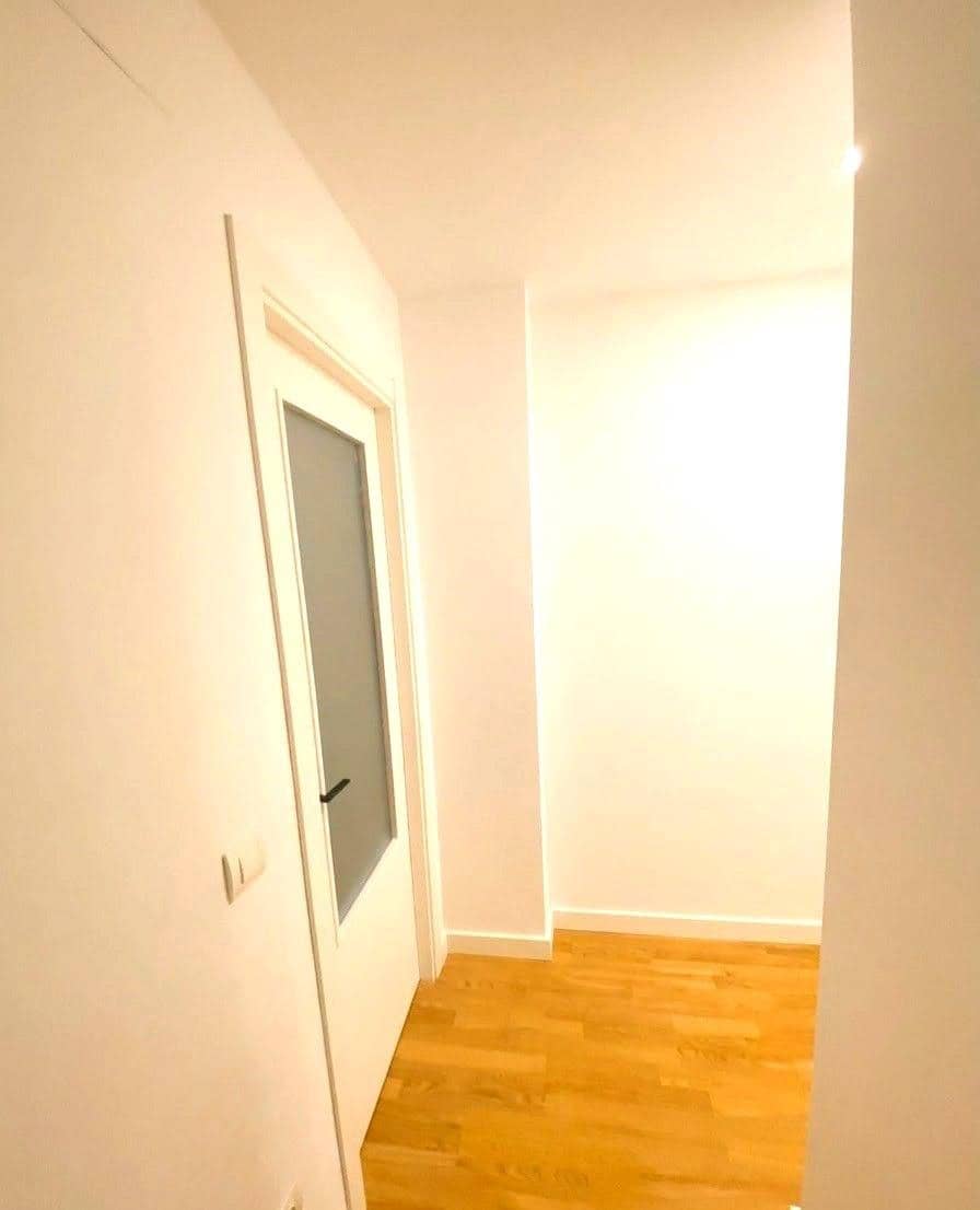 3 sypialnia Mieszkanie na sprzedaż w Masalaves z garażem - 170 000 € (Ref: 9721800)