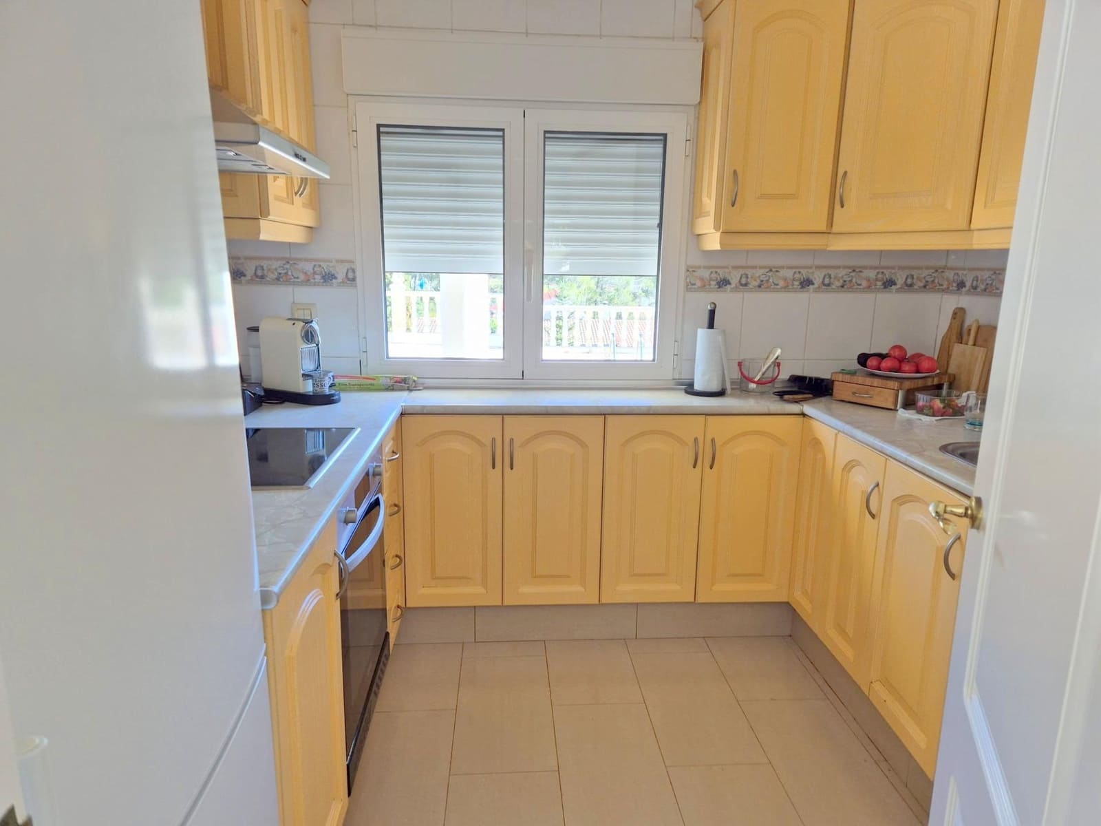 3 bedroom Villa for sale in Moixent with pool garage - € 190,000 (Ref: 9726751)