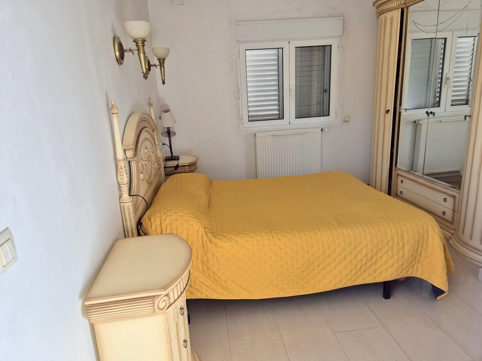 3 bedroom Villa for sale in Moixent with pool garage - € 190,000 (Ref: 9726751)