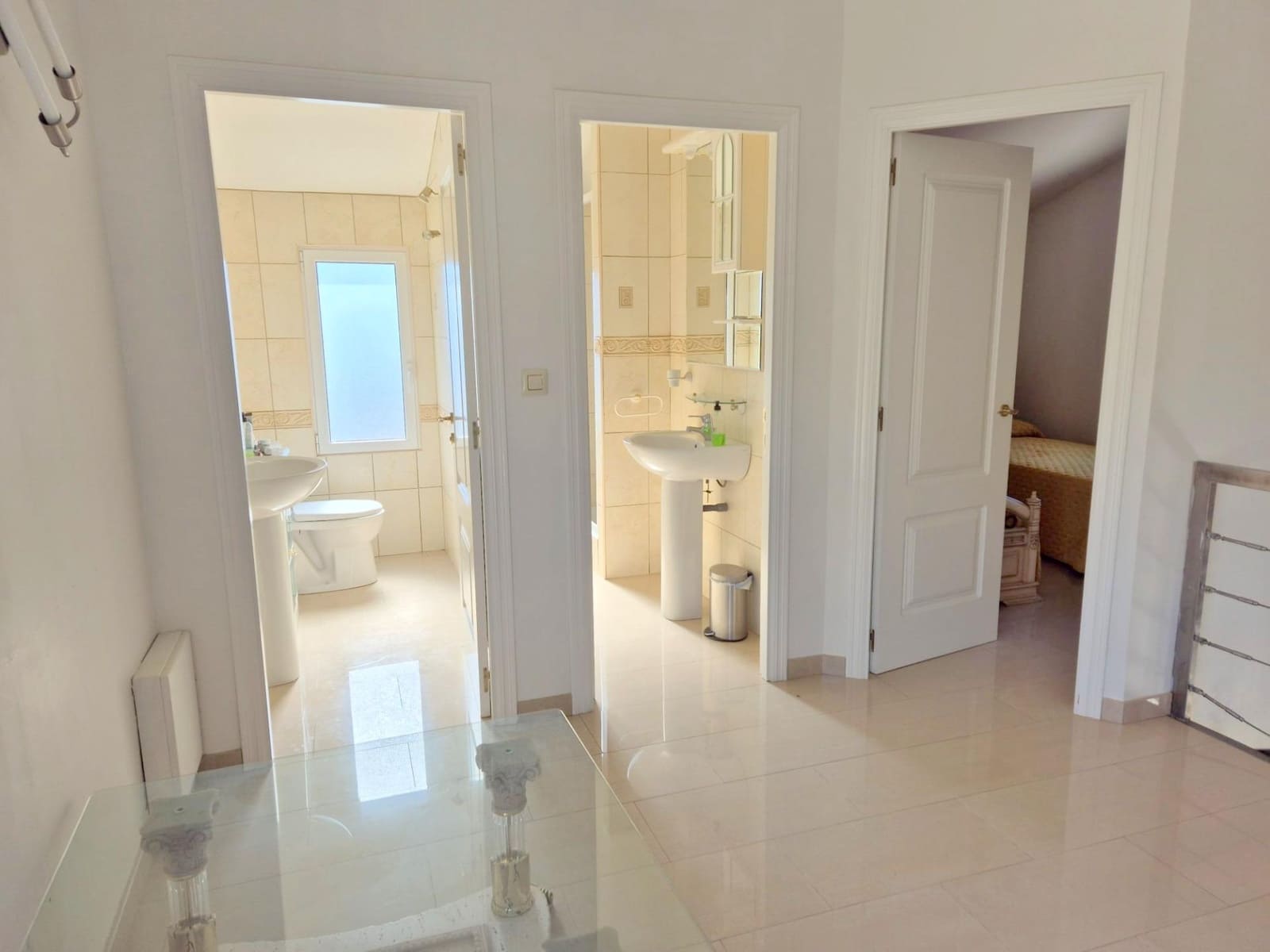 3 bedroom Villa for sale in Moixent with pool garage - € 190,000 (Ref: 9726751)