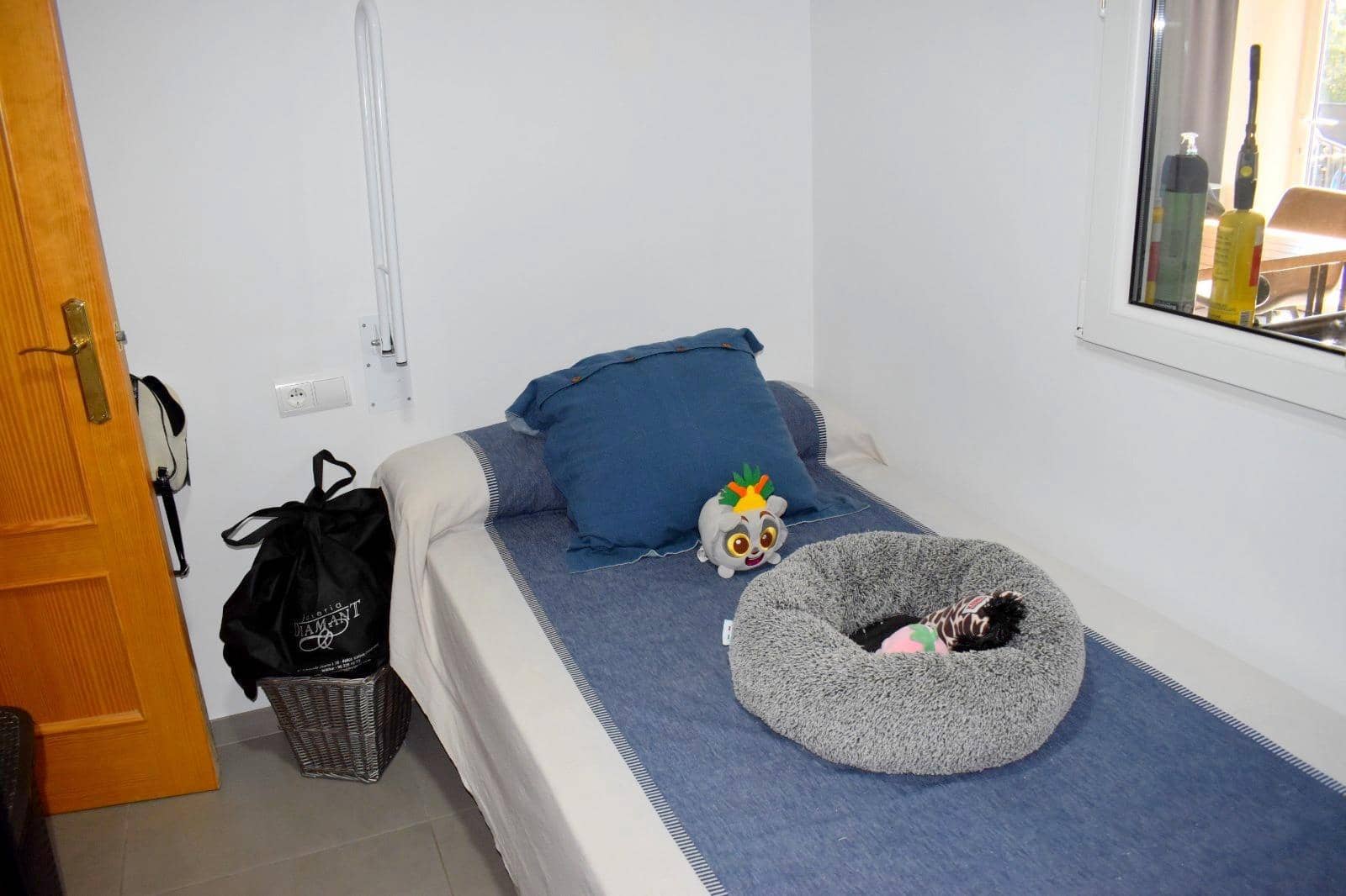 Chalet de 4 habitaciones en Moixent en venta con piscina garaje - 300.000 € (Ref: 9741836)