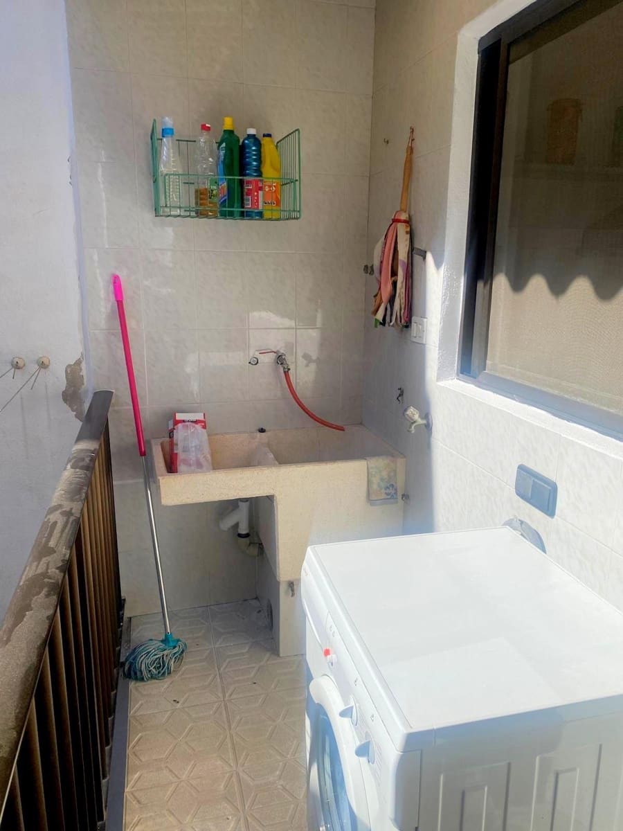 3 bedroom Flat for rent in Moixent - € 400 (Ref: 9752139)