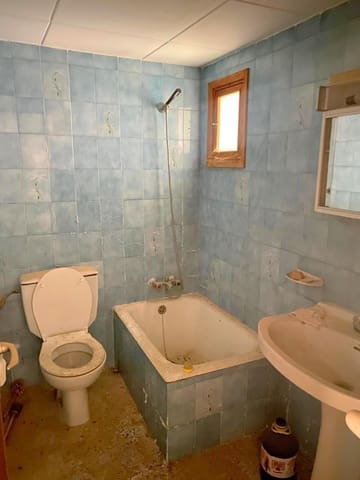 3 soverom Hus til salgs i Moixent - € 18 000 (Ref: 9851877)