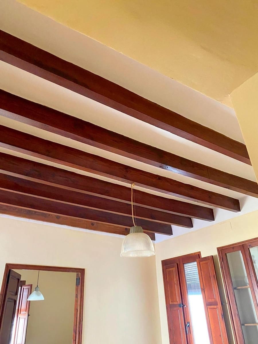 4 bedroom Townhouse for sale in Moixent with pool - € 200,000 (Ref: 9884927)