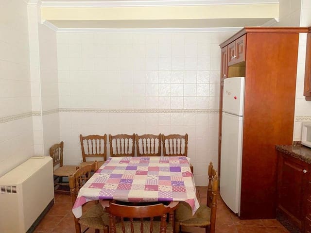 4 soverom Hus til salgs i Moixent med svømmebasseng - € 200 000 (Ref: 9884927)