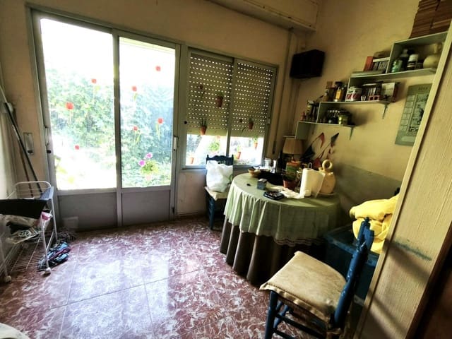 Casa de 5 habitaciones en Canals en venta - 95.000 € (Ref: 9890493)