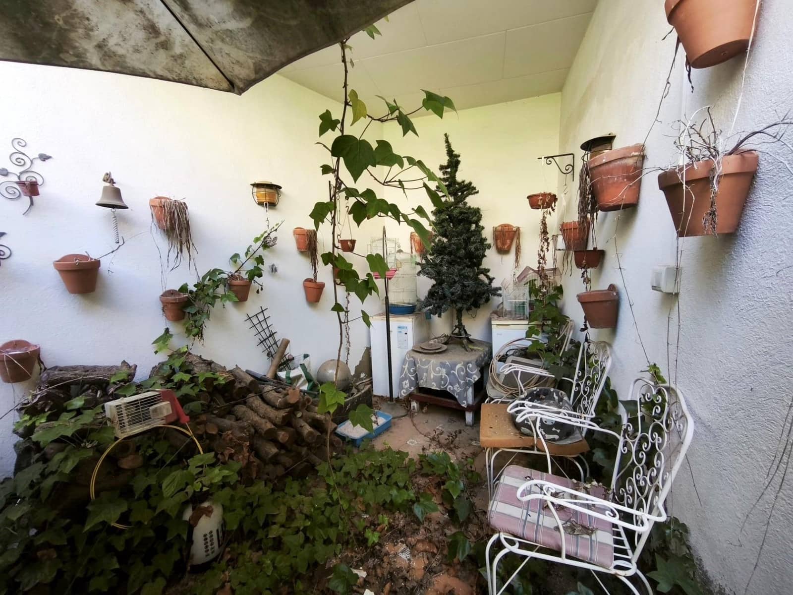 Casa de 5 habitaciones en Canals en venta - 95.000 € (Ref: 9890493)