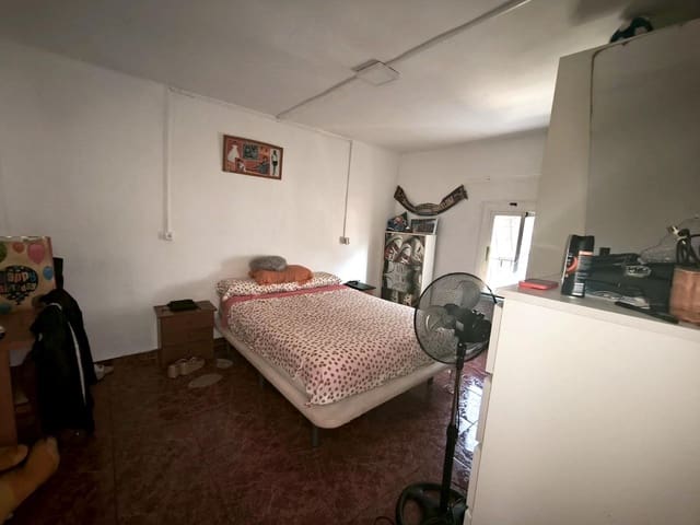 Piso de 3 habitaciones en Xàtiva en venta - 75.000 € (Ref: 9965362)