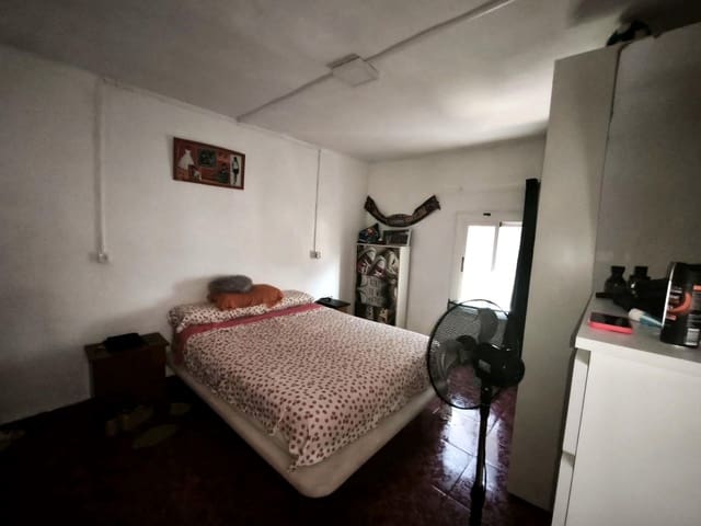 Piso de 3 habitaciones en Xàtiva en venta - 75.000 € (Ref: 9965362)