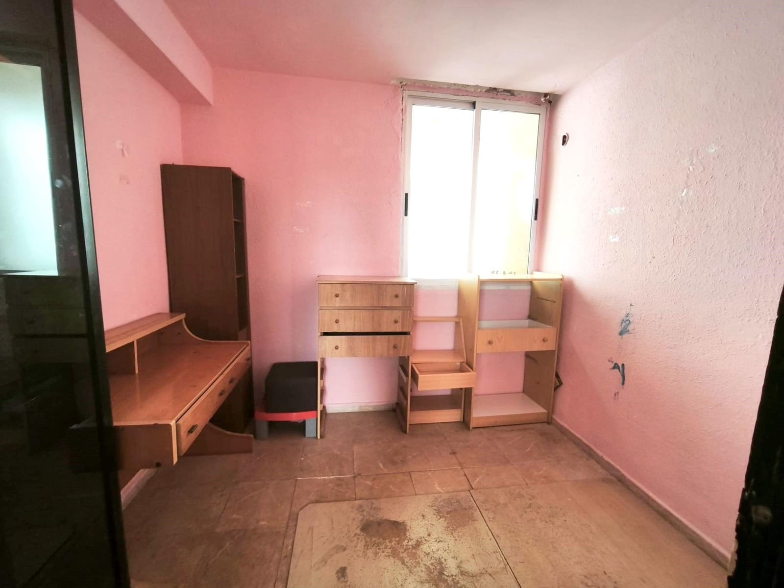 3 bedroom Flat for sale in L'Alcudia de Crespins - € 49,500 (Ref: 9965363)
