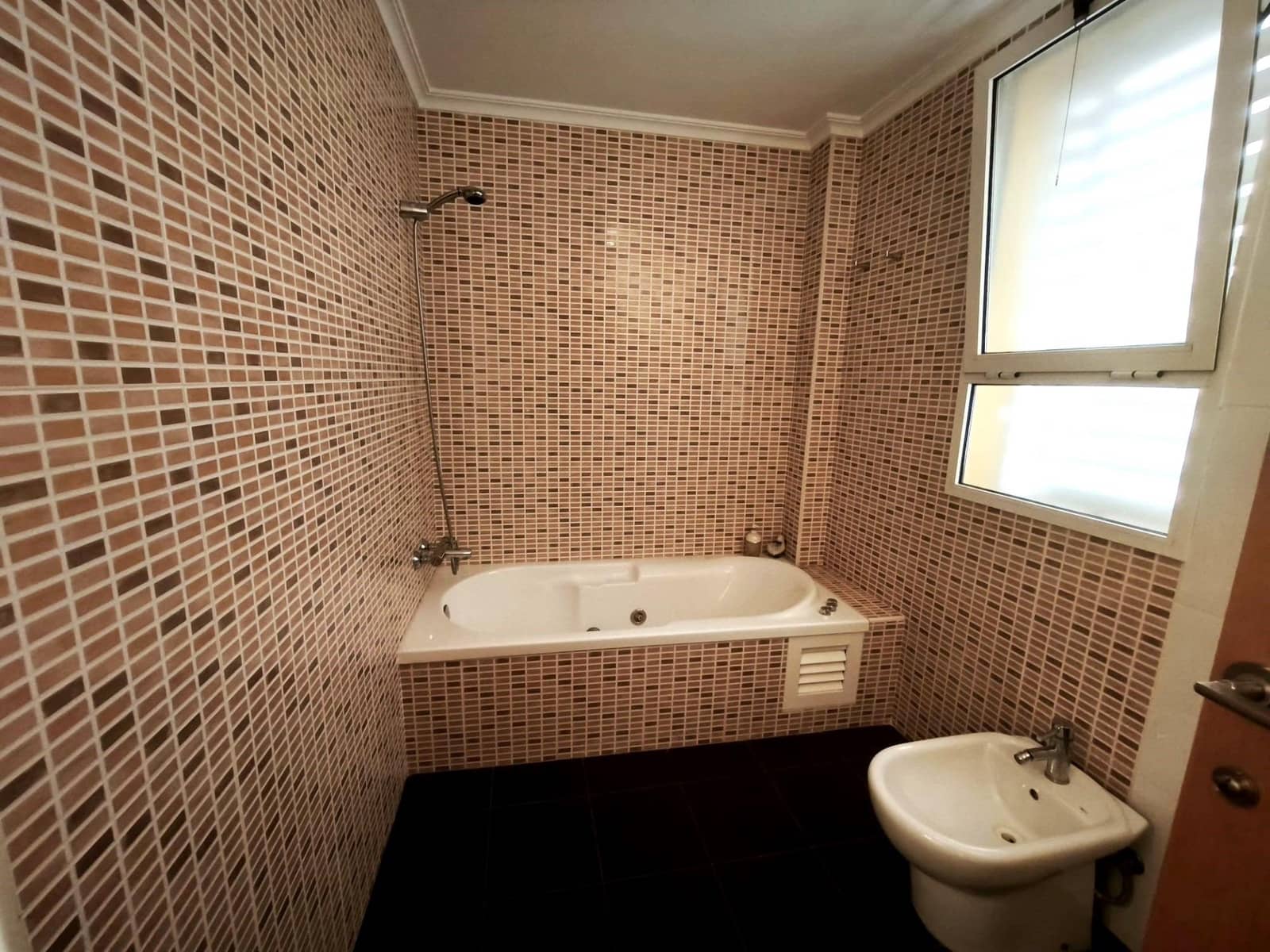 3 soveværelse Rækkehus til salg i Novele / Novetle med garage - € 245.000 (Ref: 9965364)