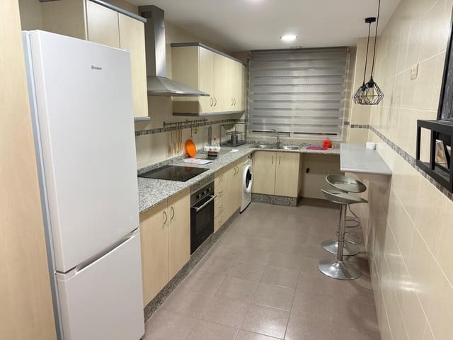 Appartement de 3 chambres à louer à Moixent - 650 € (Ref: 9985063)