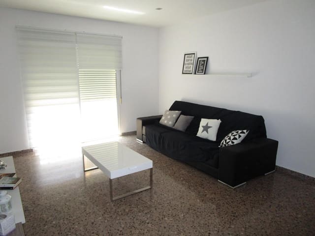 Appartement de 3 chambres à louer à Moixent - 650 € (Ref: 9985063)