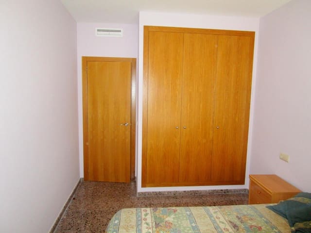 Appartement de 3 chambres à louer à Moixent - 650 € (Ref: 9985063)