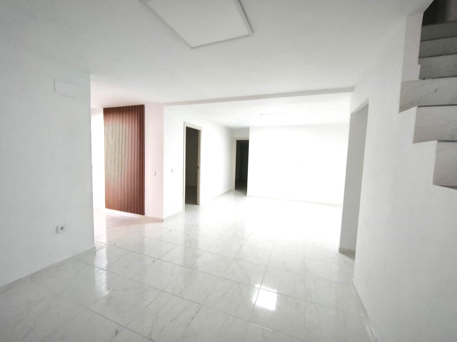 3 slaapkamer Flat te koop in Beniganim - € 145.000 (Ref: 9990798)