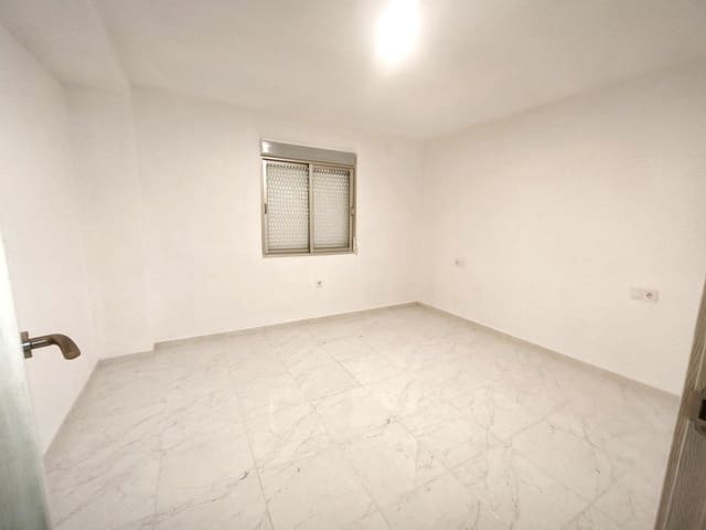 3 slaapkamer Flat te koop in Benigánim - € 145.000 (Ref: 9990798)