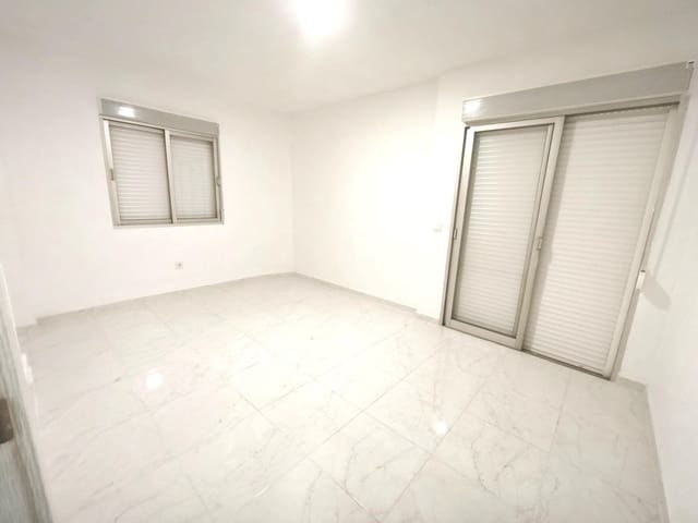 3 slaapkamer Flat te koop in Benigánim - € 145.000 (Ref: 9990798)