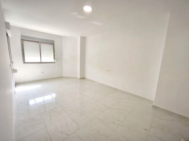 3 slaapkamer Flat te koop in Benigánim - € 145.000 (Ref: 9990798)