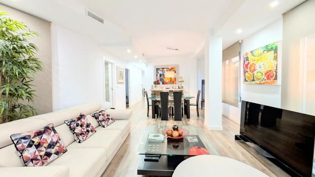 2 makuuhuone Asunto myytävänä paikassa Centro, Elche / Elx - 239 000 € (Ref: 9677972)